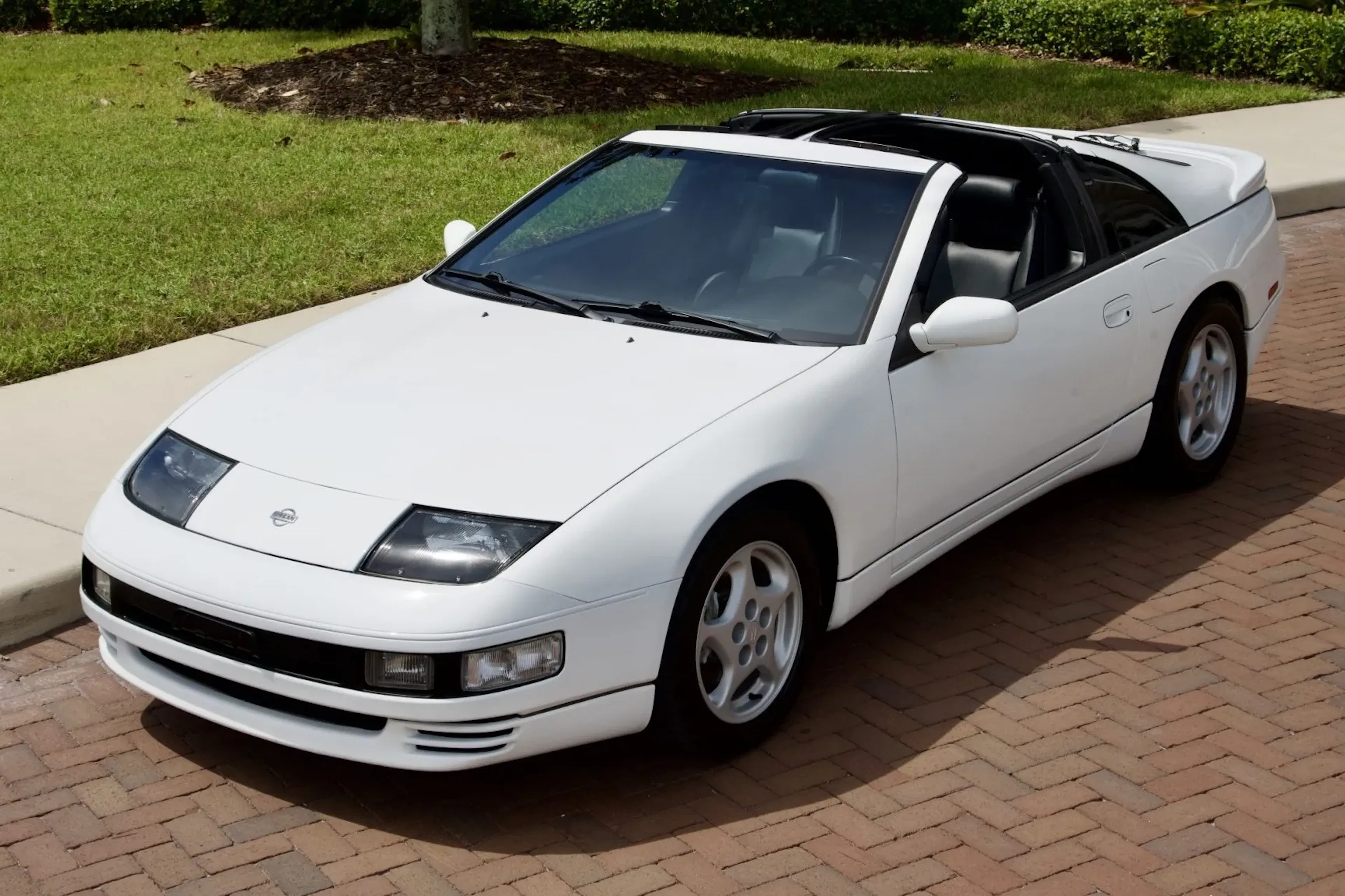 s♡様 24点 1993 Nissan 300ZX VIN JN1CZ24HXPX535629 | Hagerty Valuation Tools®
